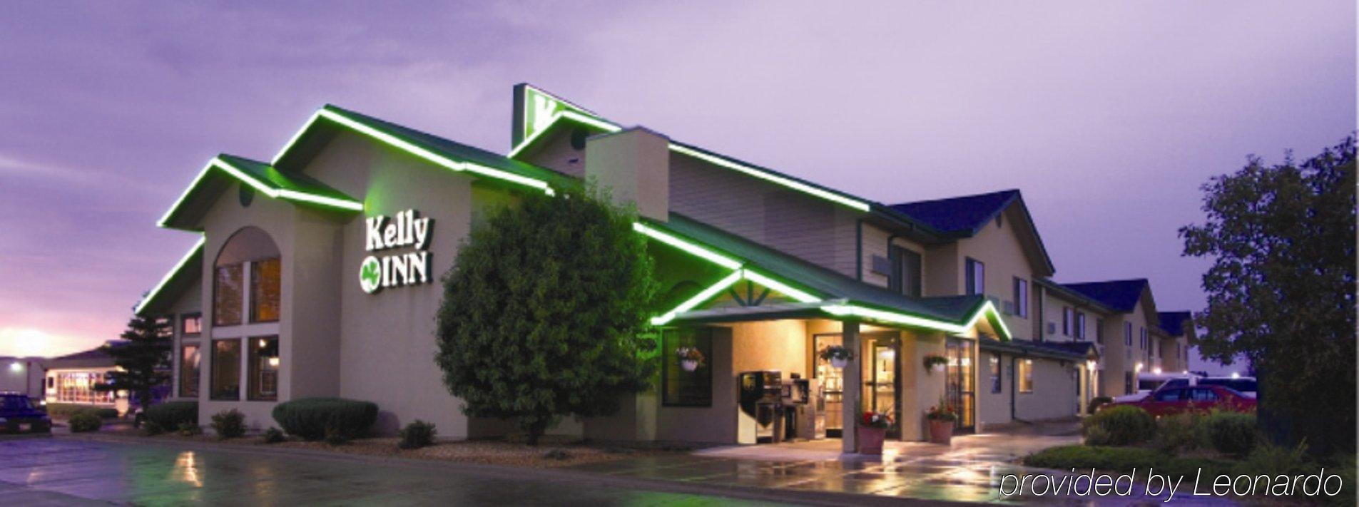 Kelly Inn 13Th Avenue Fargo Exteriör bild