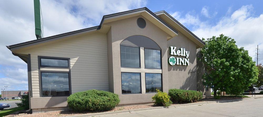 Kelly Inn 13Th Avenue Fargo Exteriör bild